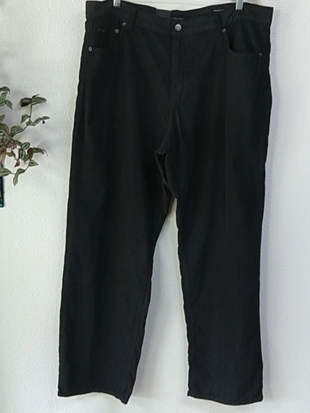 Calvin Klein Jeans Black Corduroy Straight Leg Pants – Men's 40x32